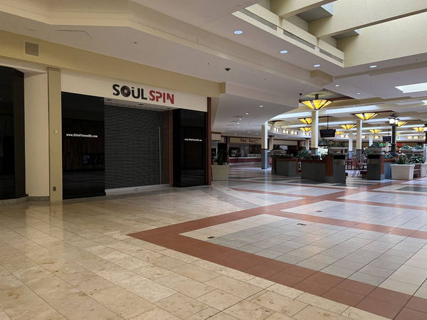 Lansing Mall - Aug 13 2022 (newer photo)